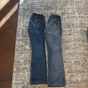 Women’s low rise retro rodeo wrangler jeans